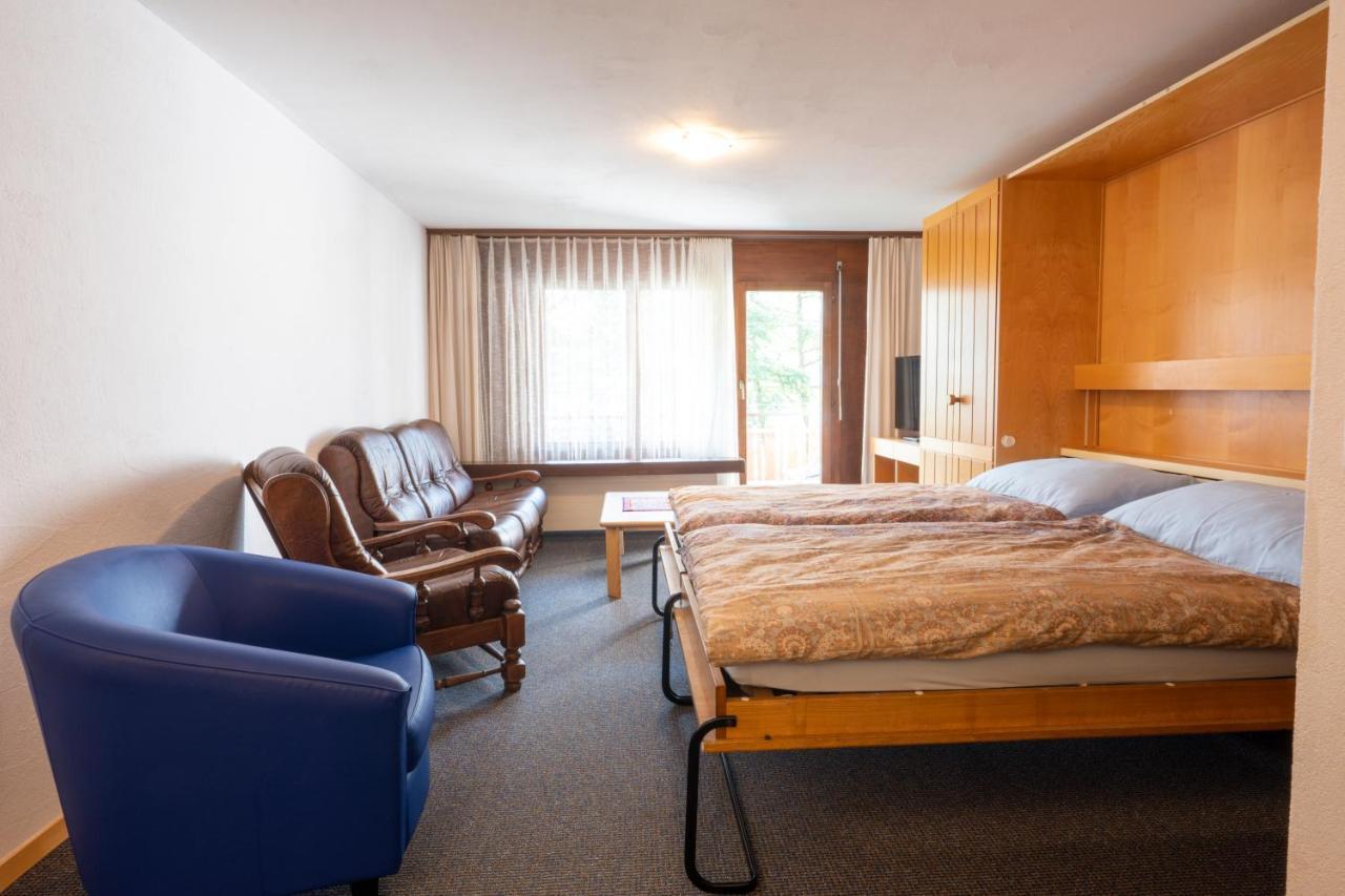 Alpablueamli Appartement Pany Buitenkant foto